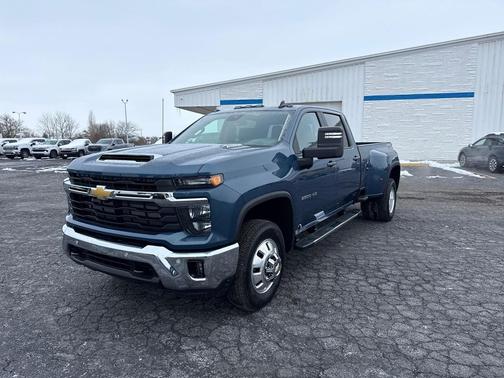 2026 Chevrolet Silverado 3500 LT