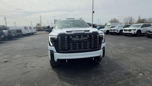 Glacier White Tricoat 2026 GMC Sierra 2500 Denali Ultimate