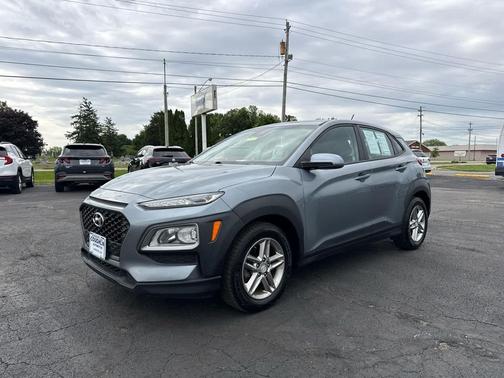 Sonic Silver 2020 Hyundai KONA SE