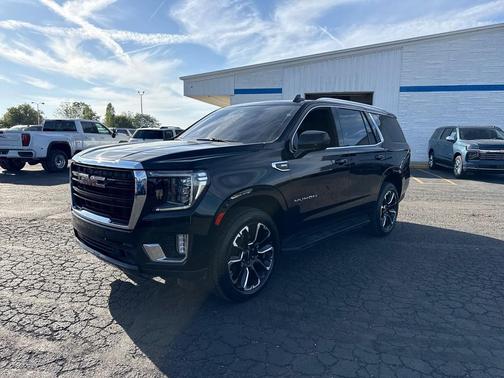 2022 GMC Yukon SLE
