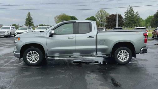 Sterling Gray Metallic 2023 Chevrolet Silverado 1500 LT