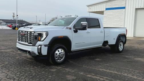 2026 GMC Sierra 3500 Denali