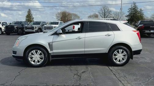 Radiant Silver Metallic 2013 Cadillac SRX Luxury Collection