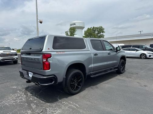 Sterling Gray Metallic 2024 Chevrolet Silverado 1500 LT Trail Boss