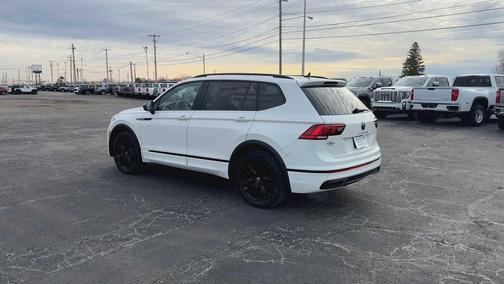 Pure White 2022 Volkswagen Tiguan 2.0T SE R-Line Black 4MOTION