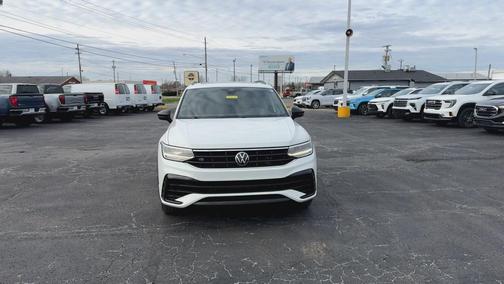 WHITE 2022 Volkswagen Tiguan 2.0T SE R-Line Black 4MOTION