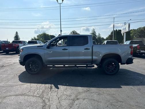 Sterling Gray Metallic 2026 Chevrolet Silverado 1500 Custom Trail Boss