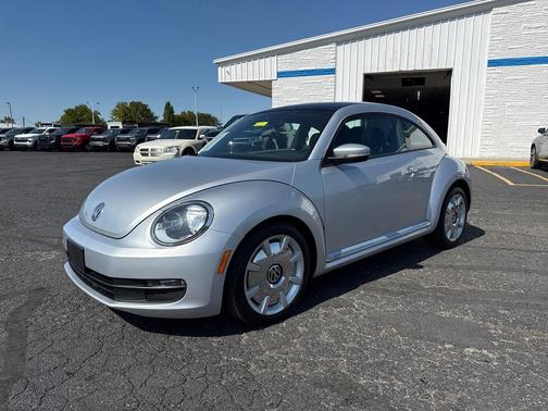 2016 Volkswagen Beetle 1.8T SEL