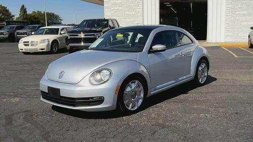 2016 Volkswagen Beetle 1.8T SEL