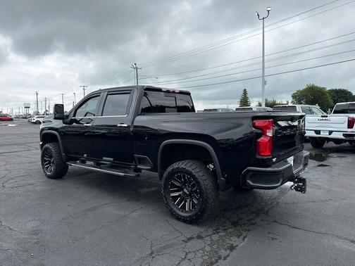 Black 2020 Chevrolet Silverado 2500 High Country