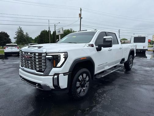 White Frost Tricoat 2024 GMC Sierra 2500 Denali