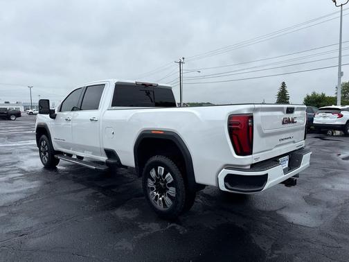 White Frost Tricoat 2024 GMC Sierra 2500 Denali