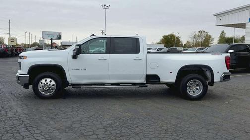 2026 Chevrolet Silverado 3500 LT