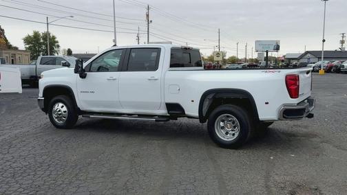 2026 Chevrolet Silverado 3500 LT