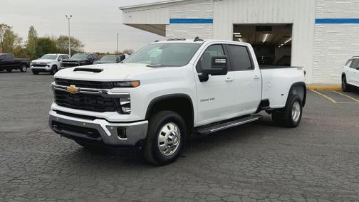 2026 Chevrolet Silverado 3500 LT