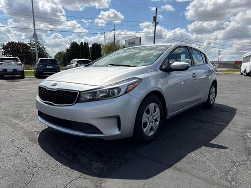 Silky Silver 2017 Kia Forte LX