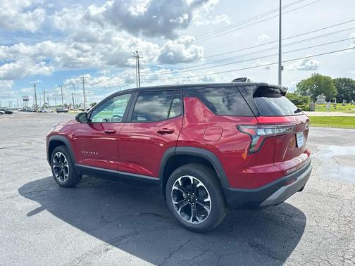 Radiant Red Tintcoat 2026 Chevrolet Equinox 1LT