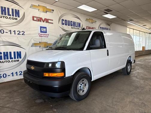 2025 Chevrolet Express 2500 RWD 2500 Regular Wheelbase WT