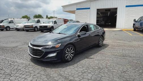 2022 Chevrolet Malibu FWD RS