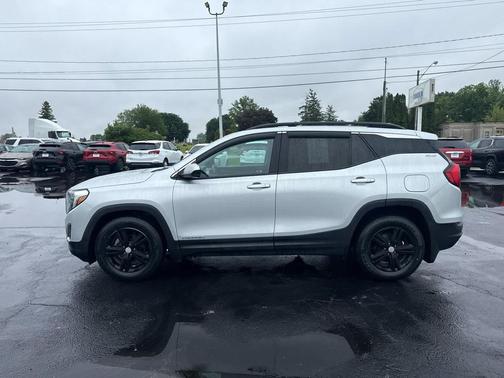 Quicksilver Metallic 2019 GMC Terrain SLE
