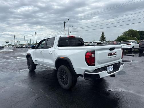 Summit White 2026 GMC Canyon Elevation