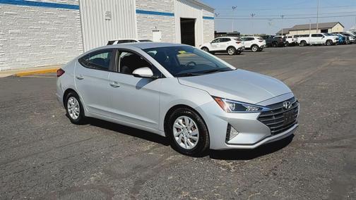 2019 Hyundai ELANTRA SE