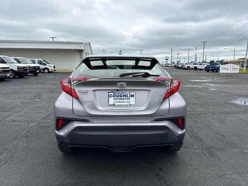 Silver Knockout Metallic 2020 Toyota C-HR LE