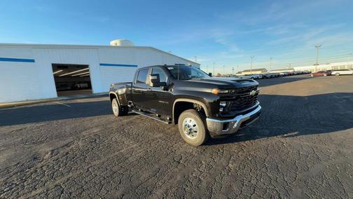 2026 Chevrolet Silverado 3500 WT