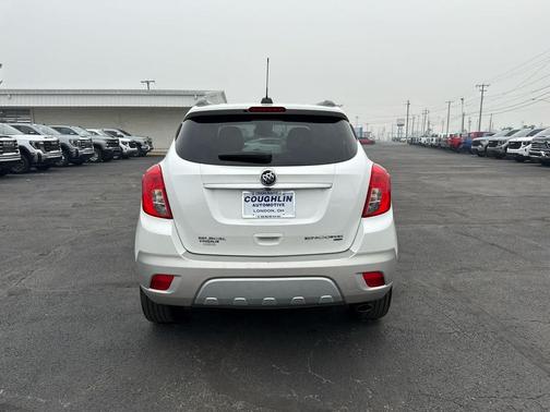White Pearl Tricoat 2016 Buick Encore Leather