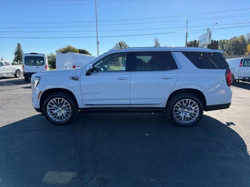 Glacier White Tricoat 2027 GMC Yukon Denali