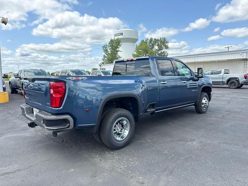 Lakeshore Blue Metallic 2026 Chevrolet Silverado 3500 LTZ