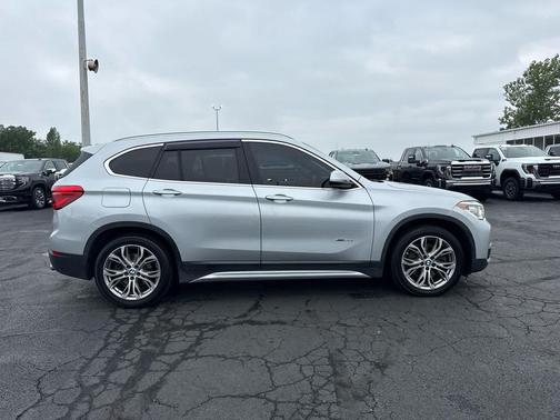 Glacier Silver Metallic 2016 BMW X1 xDrive 28i