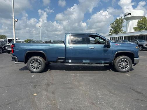 Lakeshore Blue Metallic 2026 Chevrolet Silverado 3500 LTZ