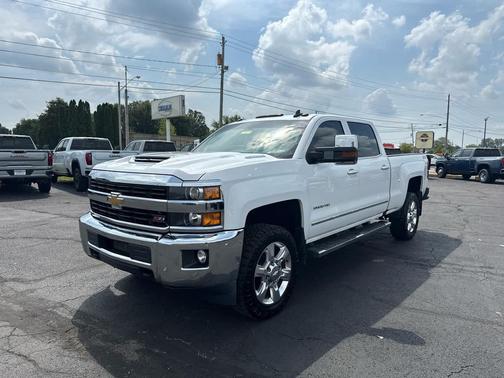 Summit White 2017 Chevrolet Silverado 2500 LTZ