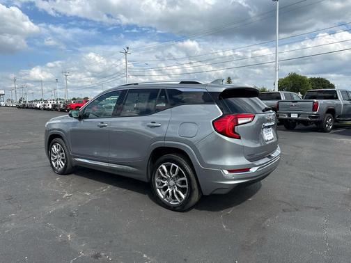 Sterling Metallic 2023 GMC Terrain Denali