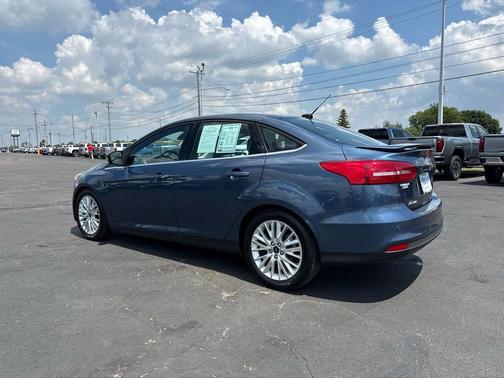 Blue Metallic 2018 Ford Focus Titanium