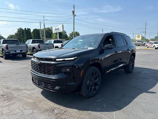 Mosaic Black Metallic 2026 Chevrolet Traverse RS