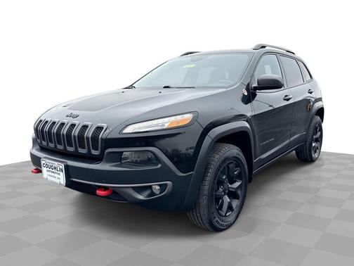 Brilliant Black Crystal Pearlcoat 2015 Jeep Cherokee Trailhawk