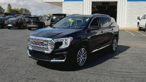 2023 GMC Terrain Denali