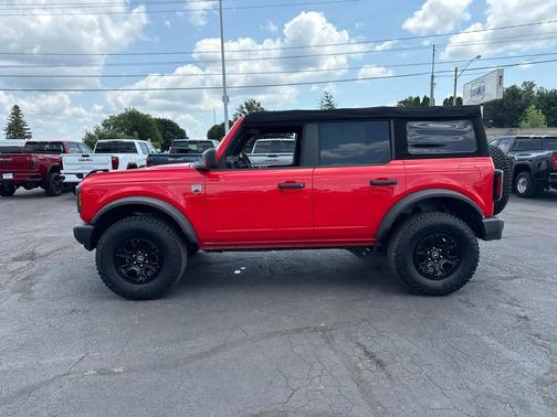 Race Red 2022 Ford Bronco Big Bend