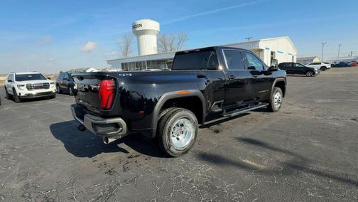Onyx Black 2026 GMC Sierra 3500 SLE