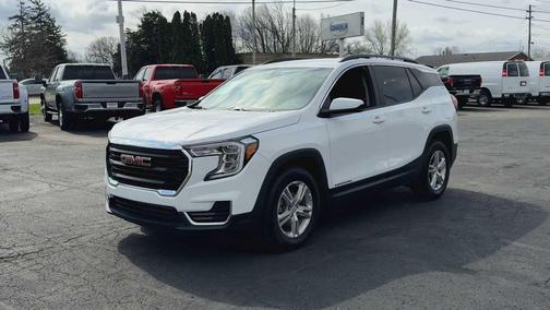 Summit White 2024 GMC Terrain SLE