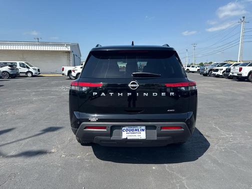 Super Black 2025 Nissan Pathfinder SV 4WD