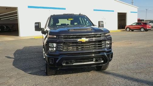 2024 Chevrolet Silverado 2500 Custom