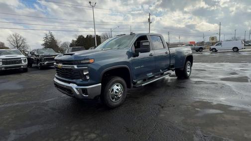 2026 Chevrolet Silverado 3500 LT