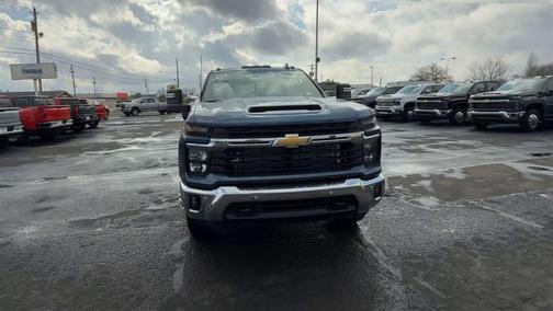 2026 Chevrolet Silverado 3500 LT