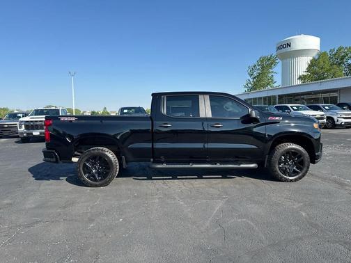 Black 2021 Chevrolet Silverado 1500 Custom Trail Boss
