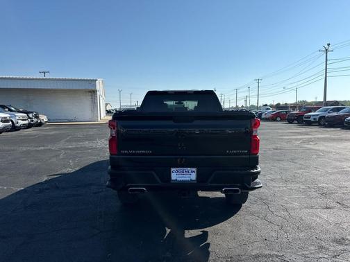 Black 2021 Chevrolet Silverado 1500 Custom Trail Boss