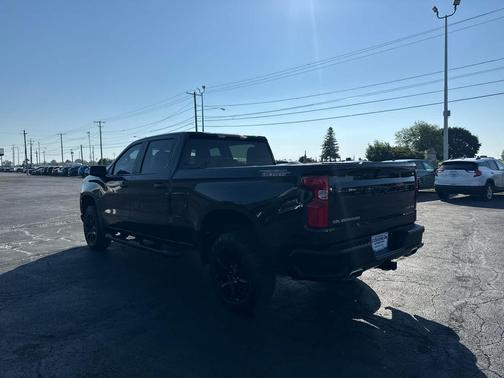 Black 2021 Chevrolet Silverado 1500 Custom Trail Boss