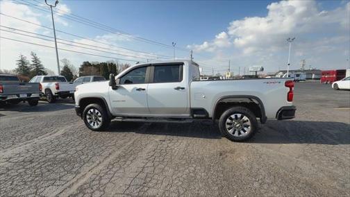 2022 Chevrolet Silverado 2500 Custom